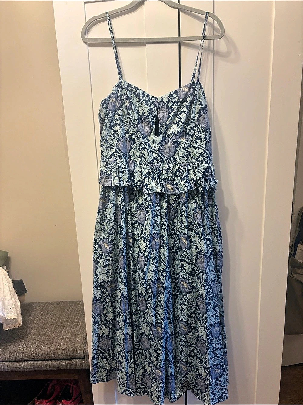 Hyacinth House Maeve Midi Dress Floral Blue & White Large